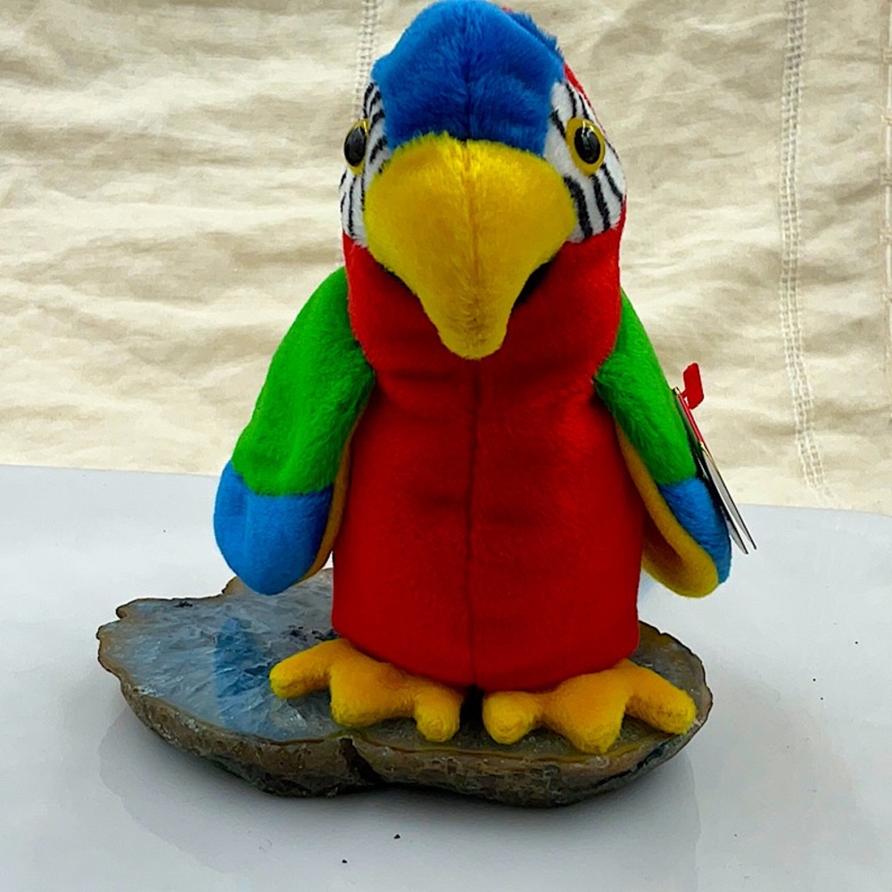 Retired 1997 Ty “Jabber” The Parrot Tush Tag Error (1998). Born October 10, 1997 - Picture 5 of 8